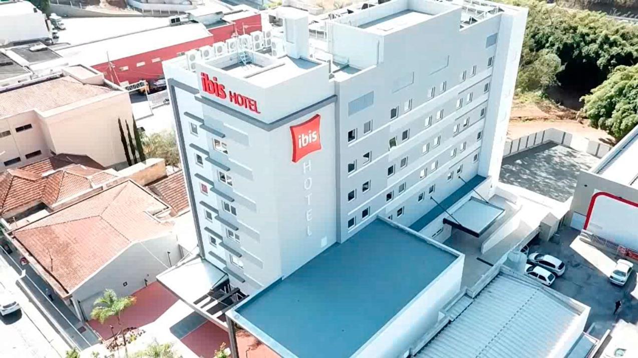 Hotel Ibis Guaxupé Exterior foto